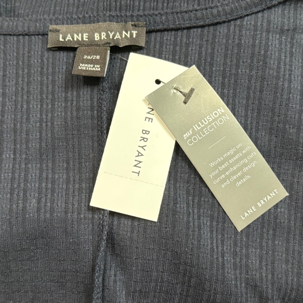 NWT Lane Bryant Navy Faux Wrap Top - Picture 9 of 10